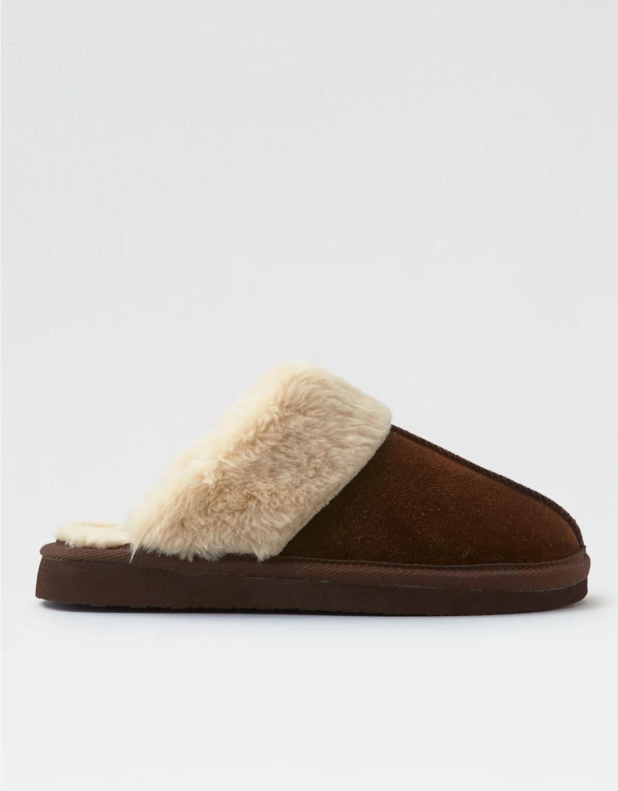 Minnetonka Women's Chesney Scuff Slipper Product Image