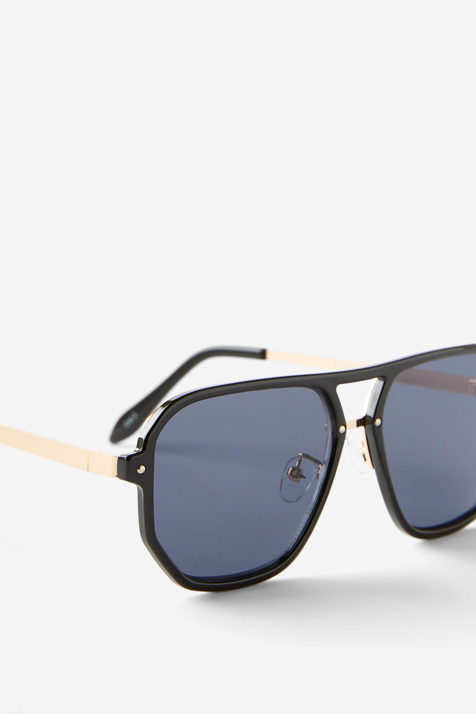Mikayla Aviator Sunglasses Product Image
