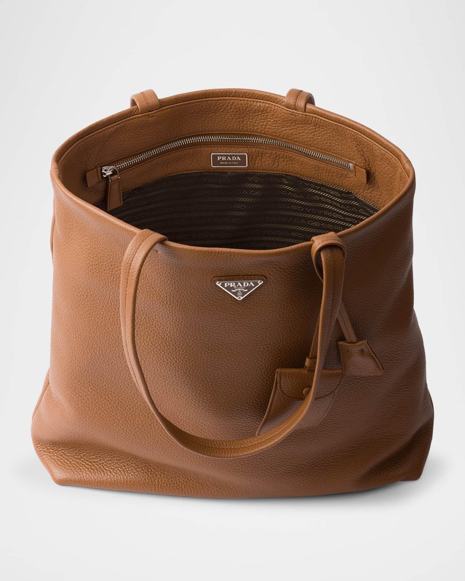 Men's Textured Leather Tote Bag Product Image