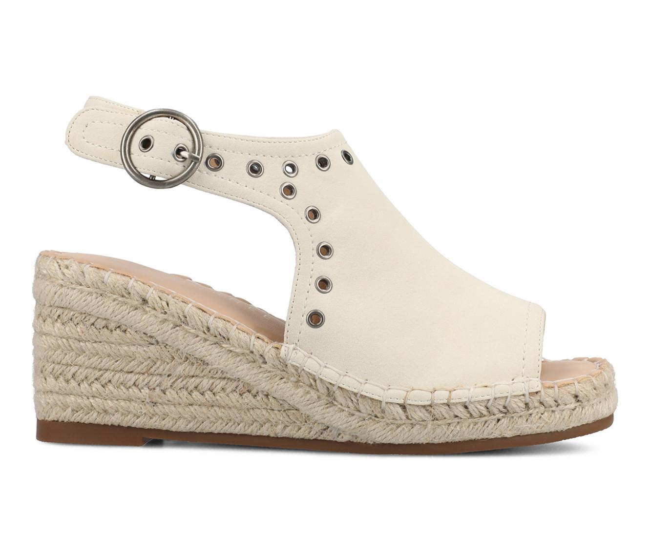 Women's Journee Collection Crisie Wedges Product Image