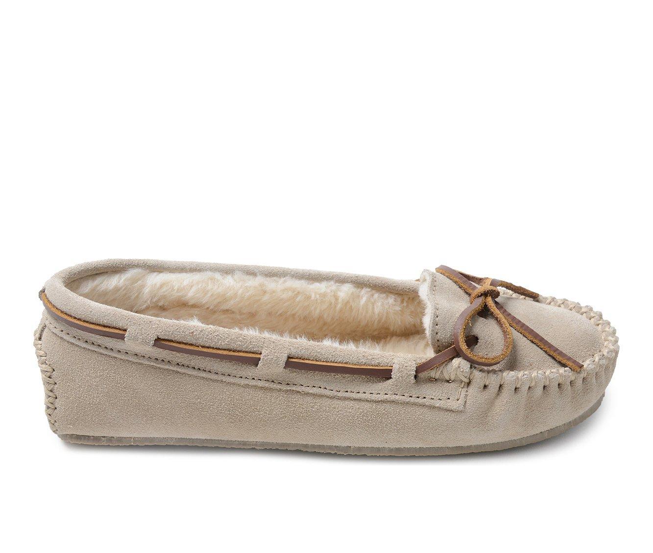 Minnetonka Women's Cally Moccasins Product Image