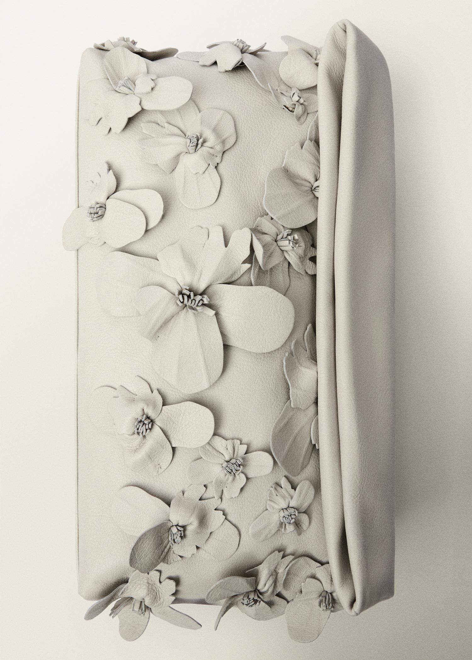 Leather handbag with flower detail - Women | MANGO USA Product Image