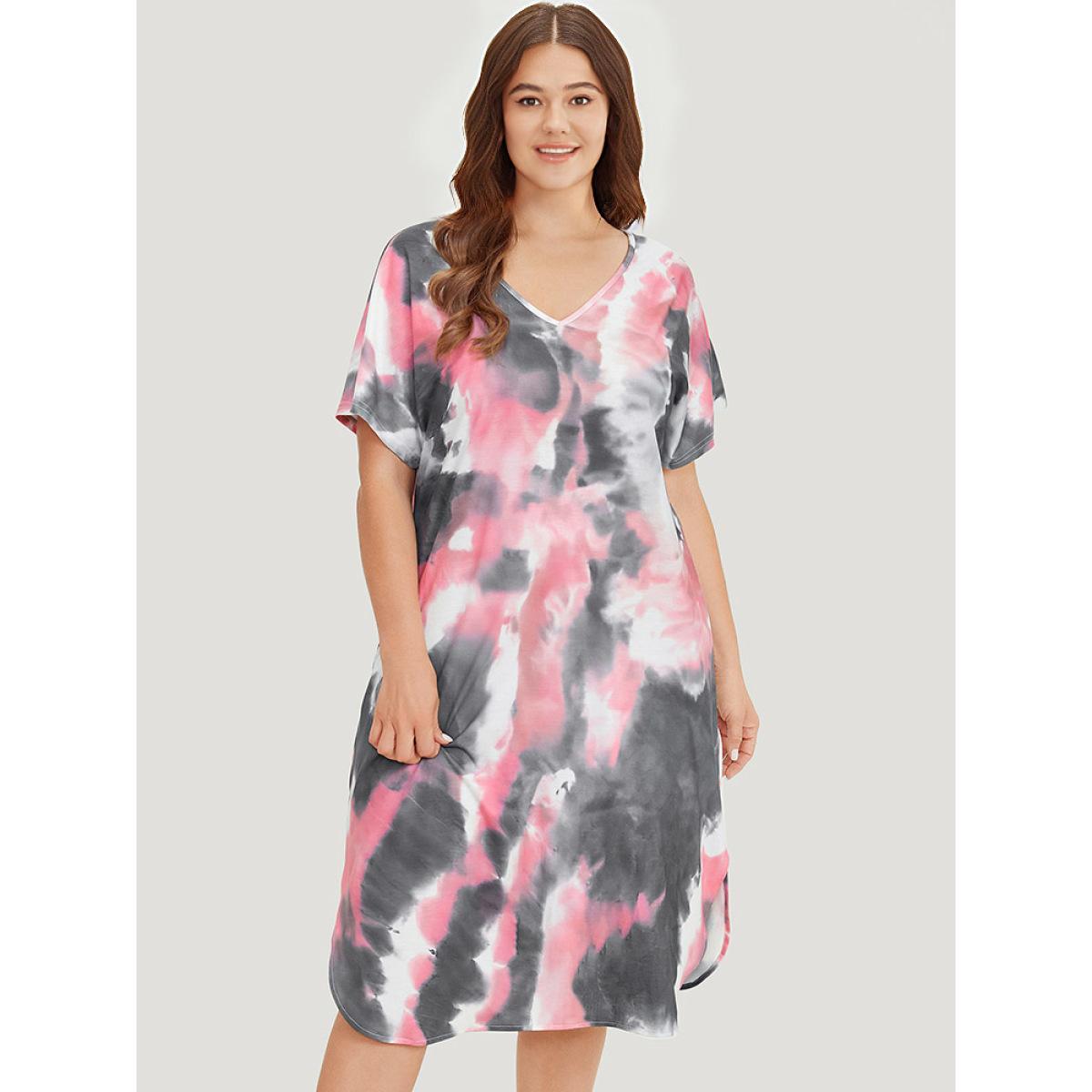 Plus Size Tie Dye Pocket V Neck Dolman Sleeve Dress Multicolor Women Casual Tie Dye V-neck Short sleeve Curvy Midi Dress BloomChic 12/L Product Image