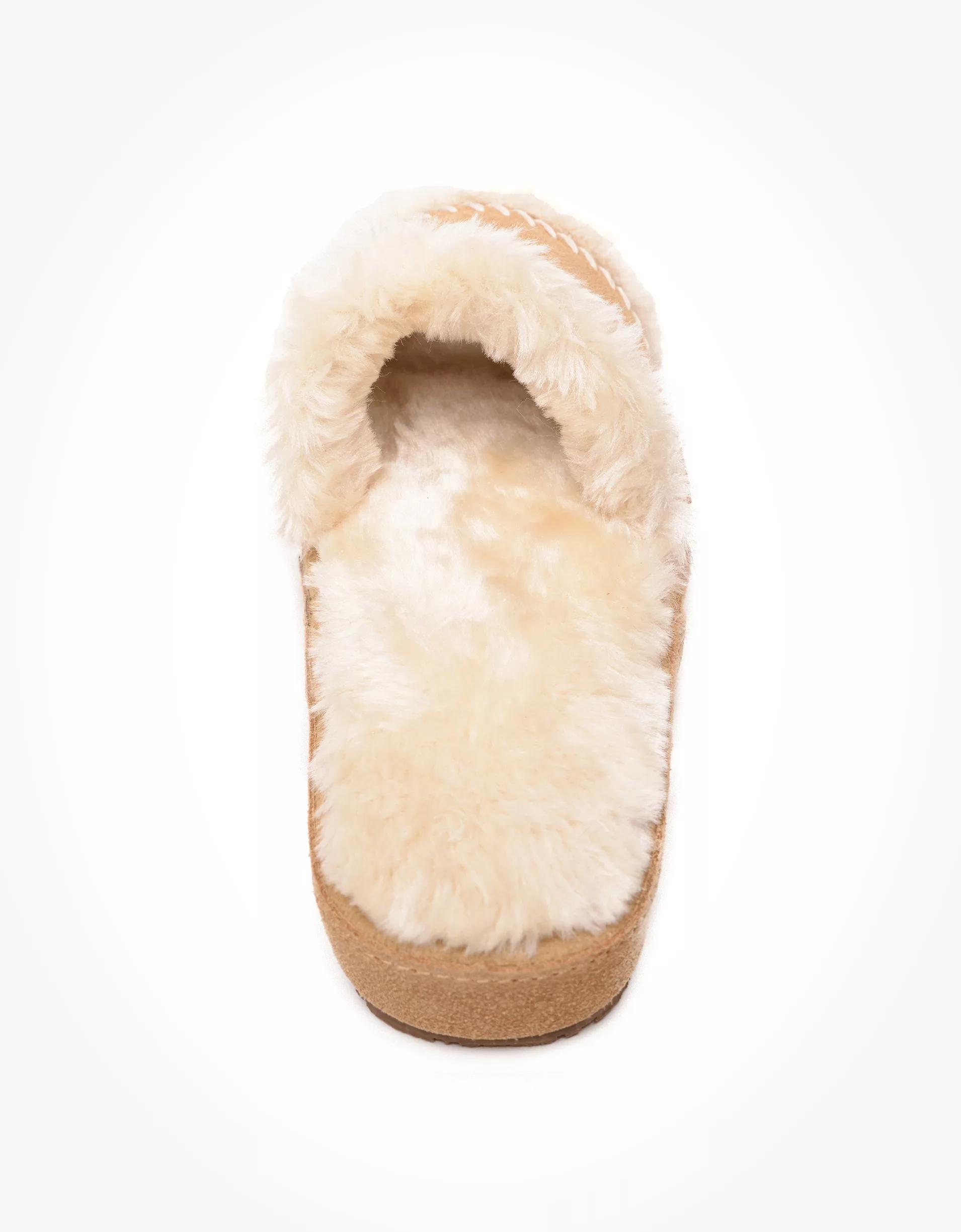 Minnetonka Women's Loni Moccasin Women's Product Image