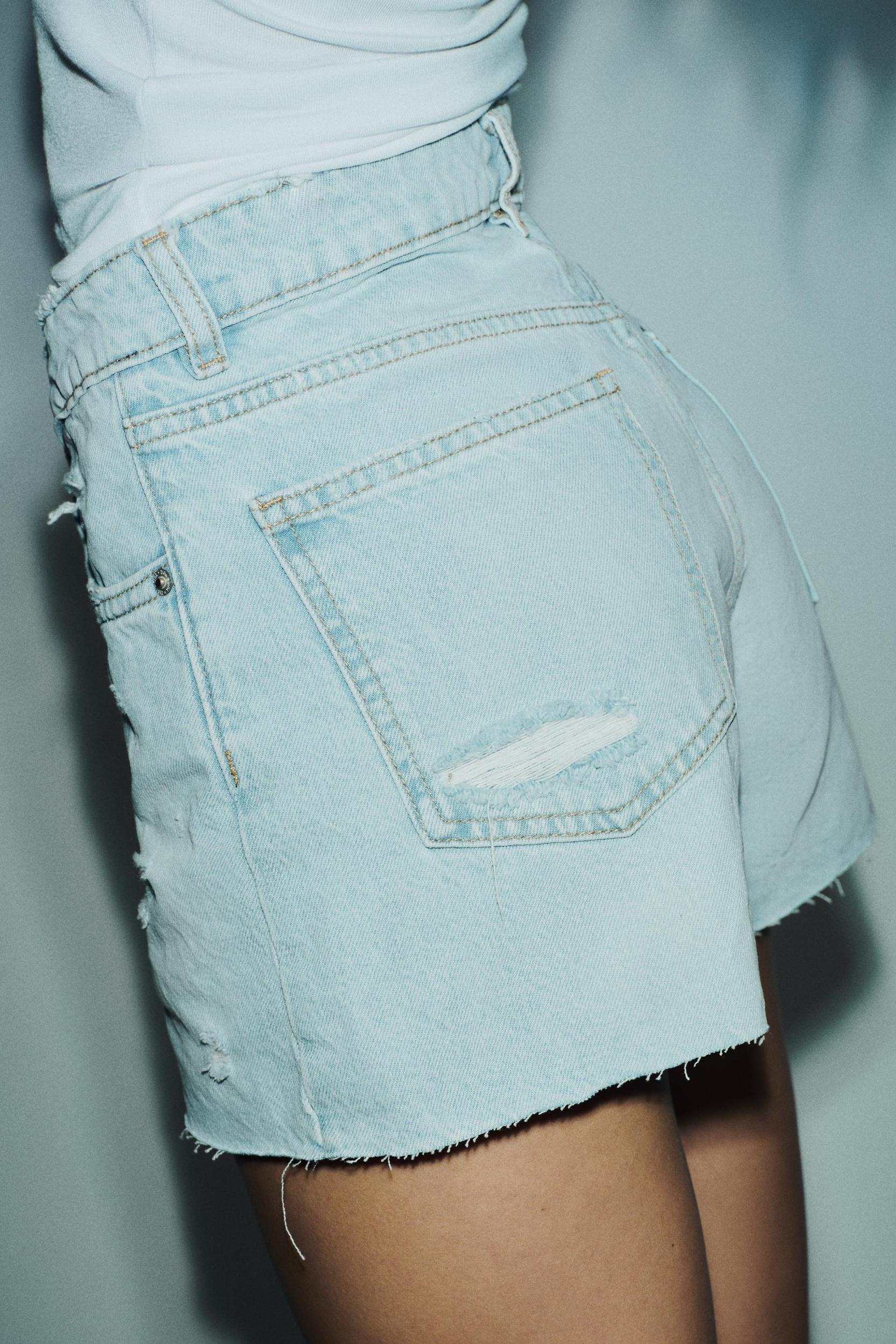 HIGH-WAISTED CROSS-WAIST TRF MOM FIT DENIM SHORTS Product Image