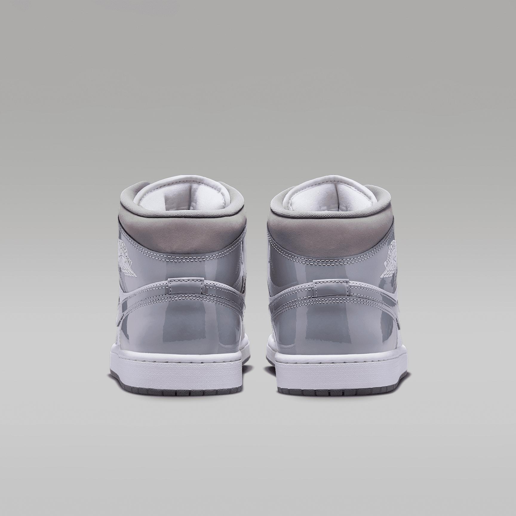 Mens Air Retro 1 Mid SE Casual Shoes Product Image