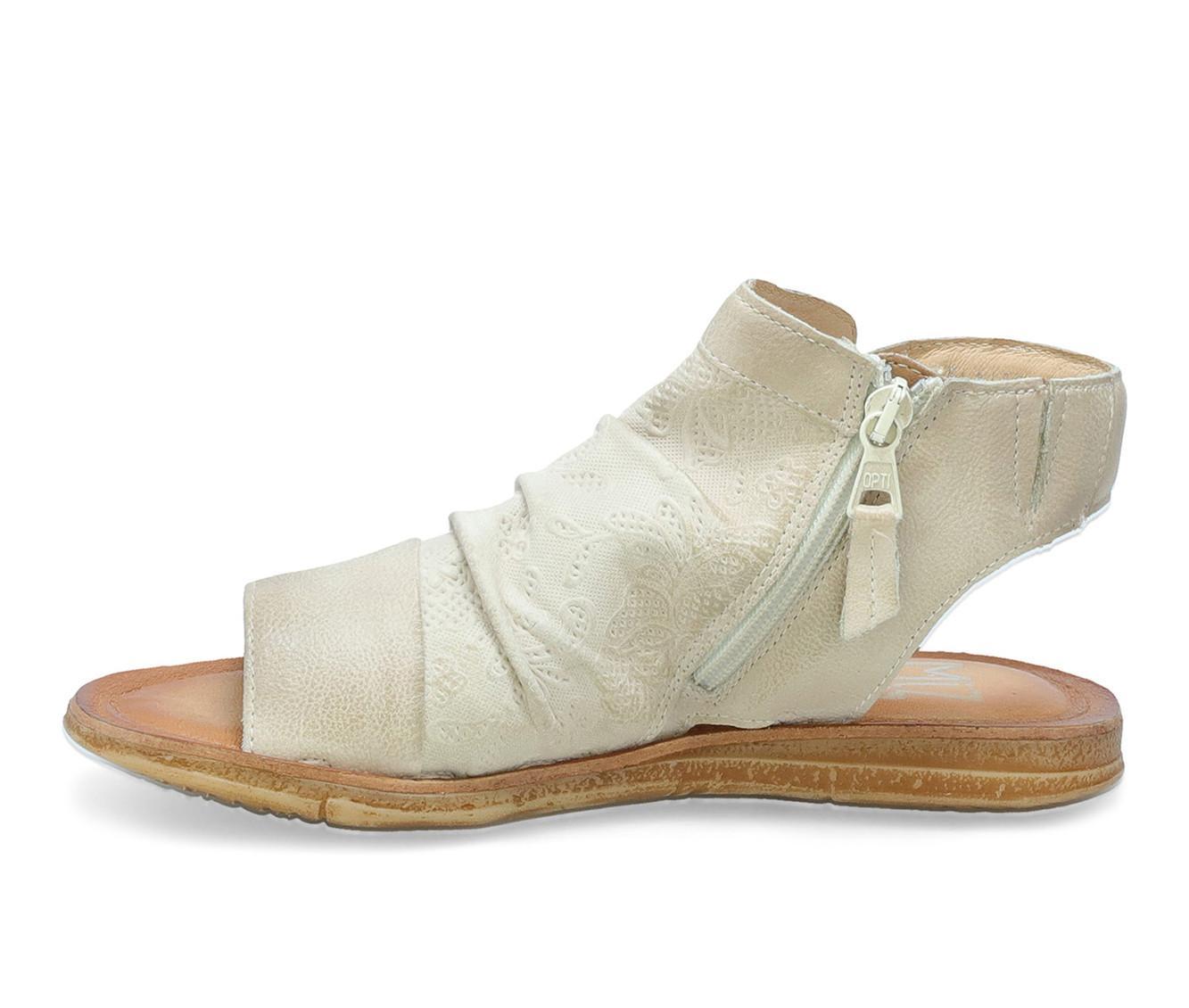 Women's Miz Mooz Flaire Sandals Product Image