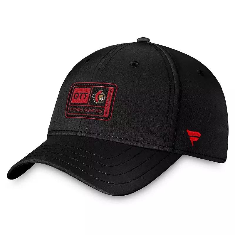 Men's Fanatics Branded Red New Jersey Devils Core Primary Logo Flex Hat,  Product Image