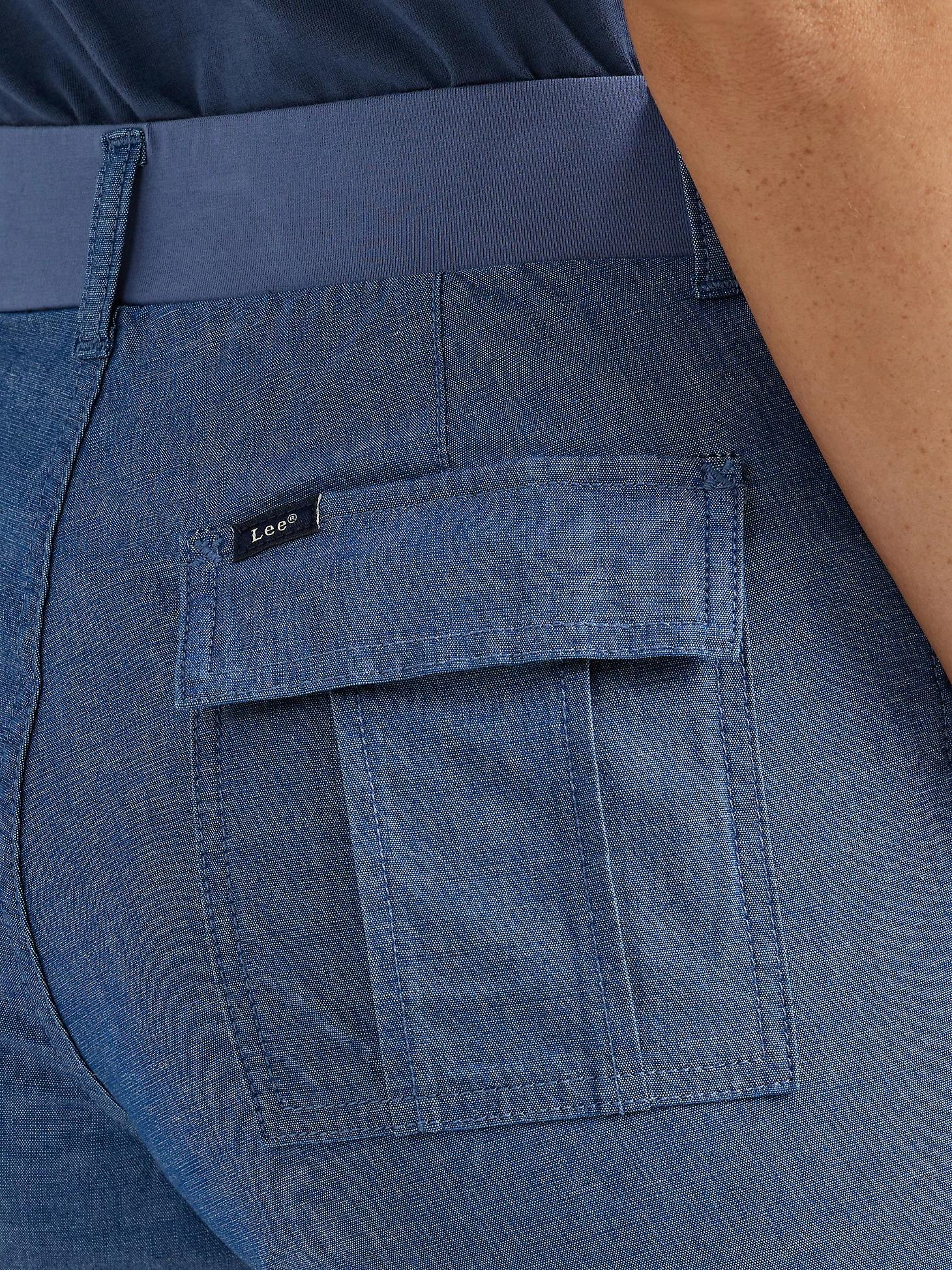 Women's Ultra Lux Comfort with Flex-to-Go Relaxed Fit Cargo Capri | Women's Capris & Crops | Lee® Product Image