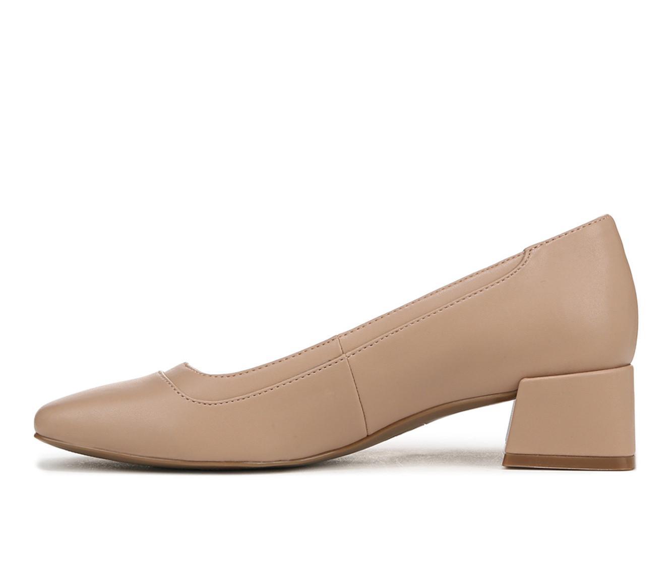 Women's Naturlizer Huntley Pumps Product Image