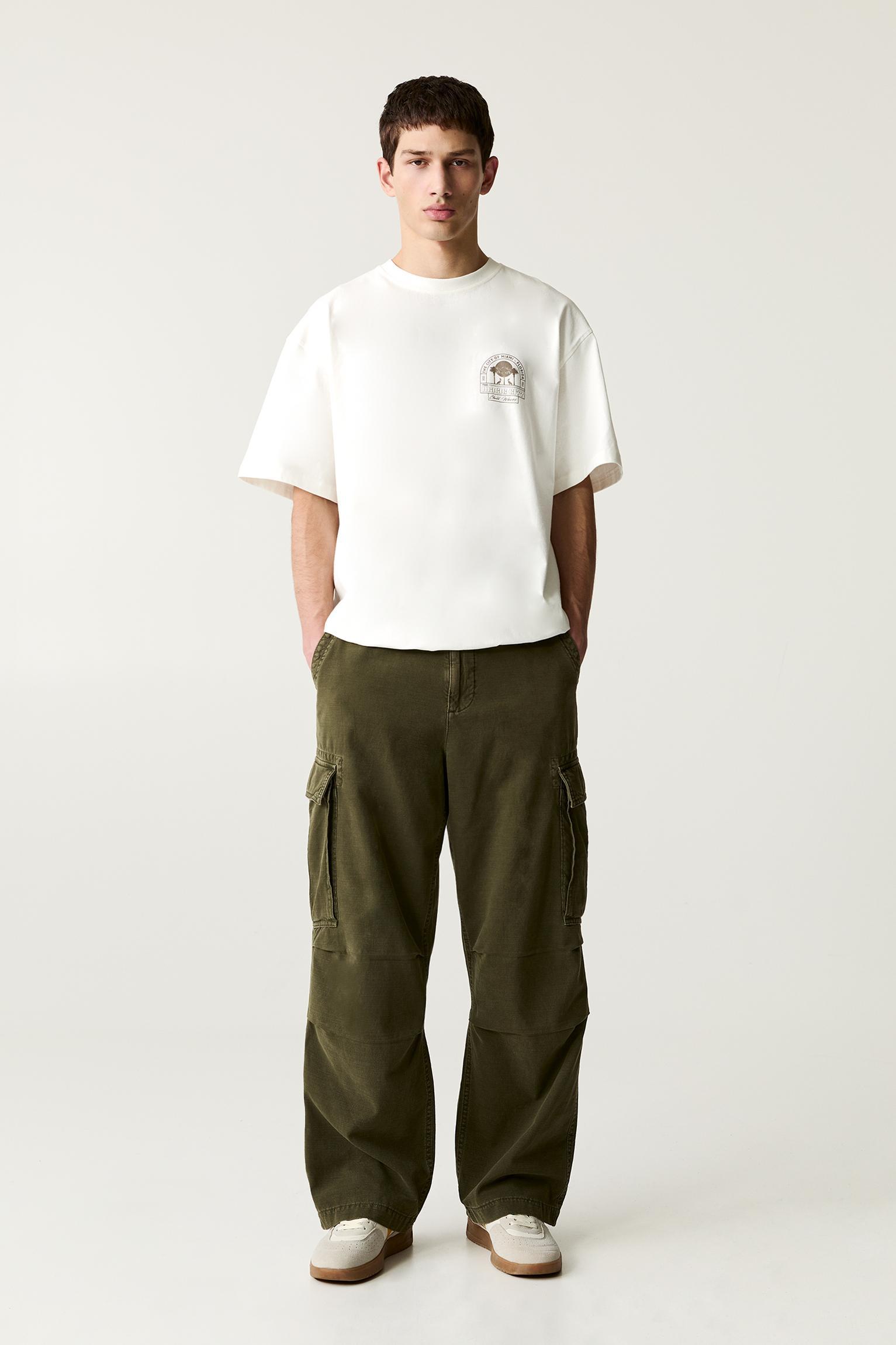 Washed baggy cargo pants Product Image
