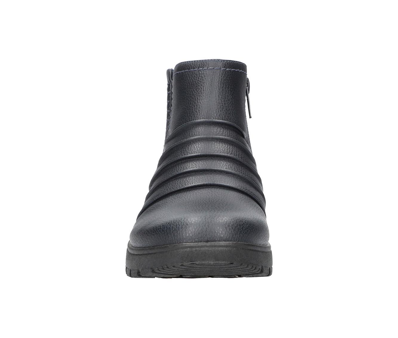 Women's Easy Works by Easy Street Autumn Slip Resistant Shoes Product Image