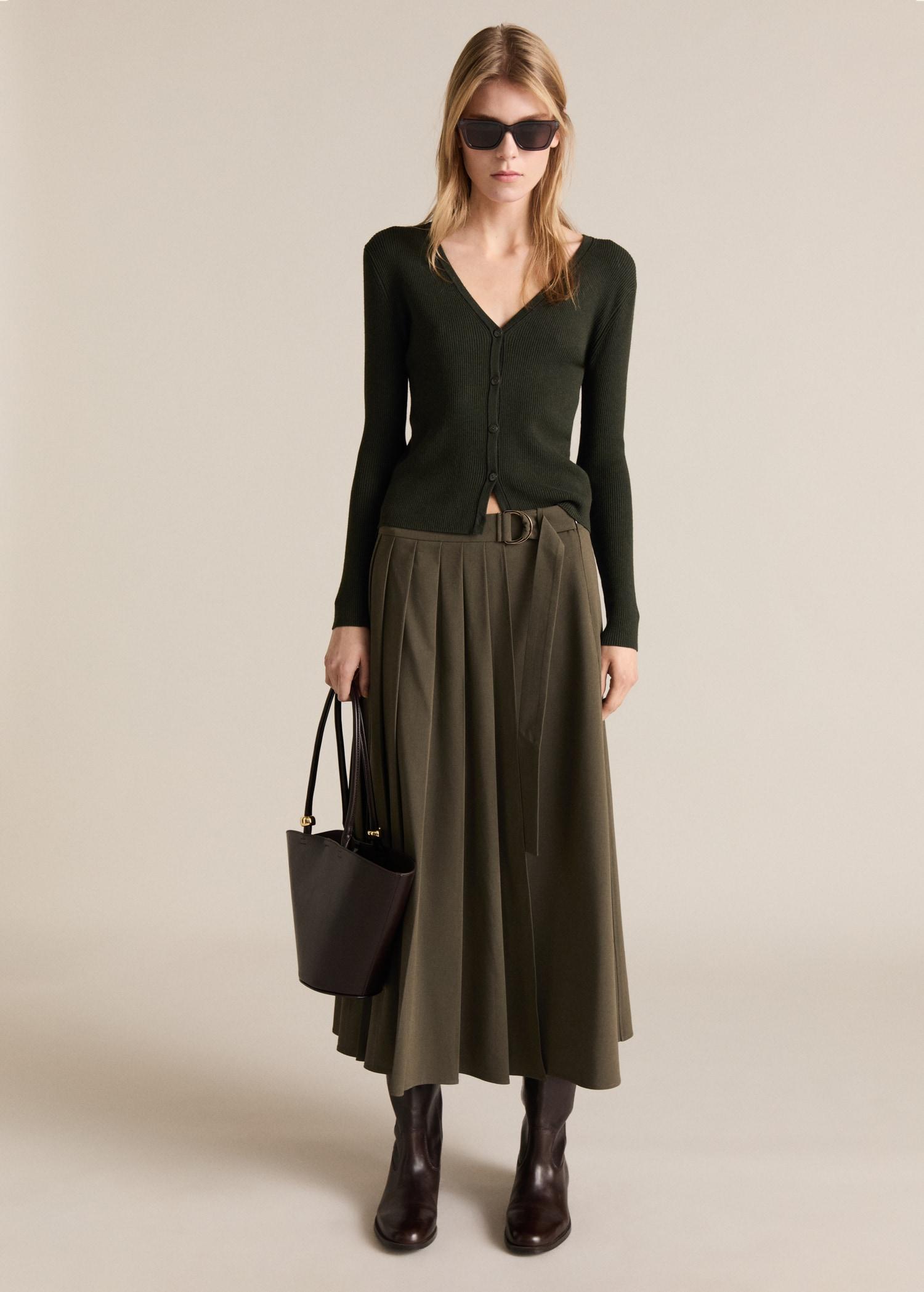 V-neck knitted cardigan - Women | MANGO USA Product Image