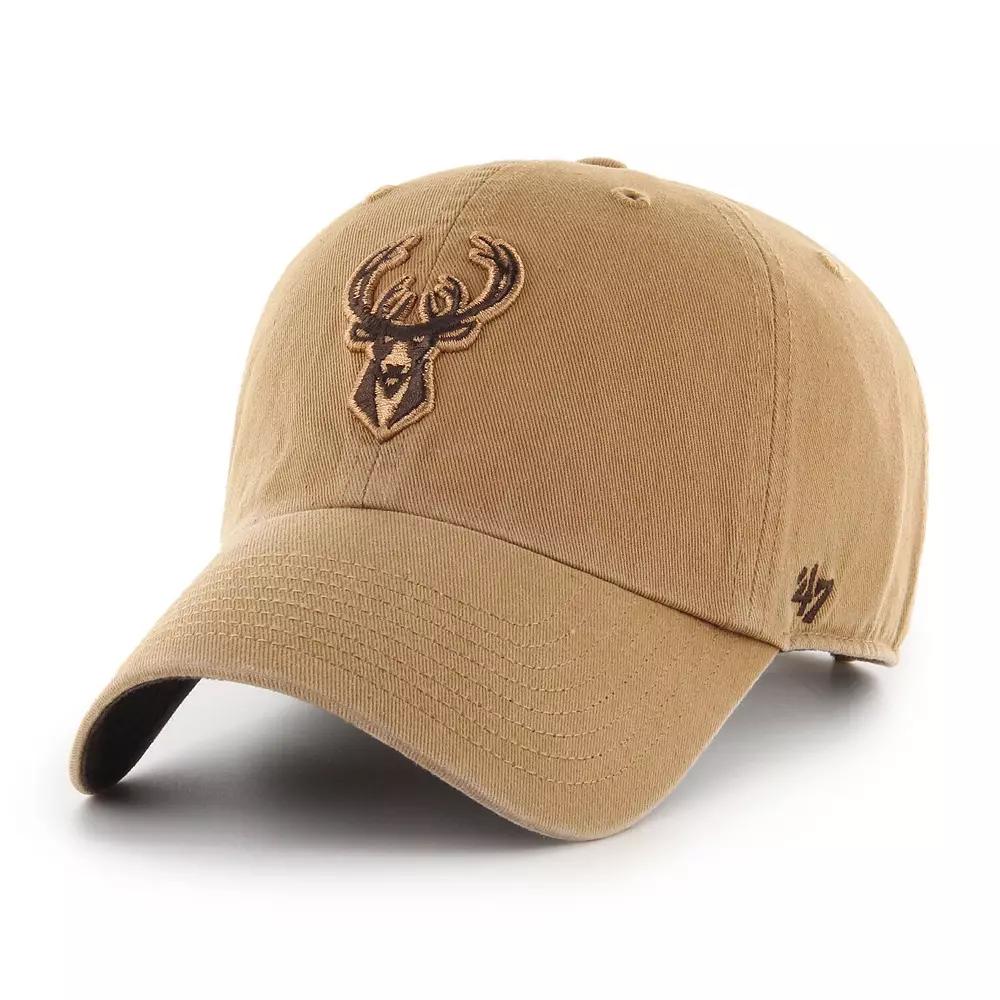Men's '47 Tan Milwaukee Bucks Ballpark Clean Up Adjustable Hat, Team Product Image