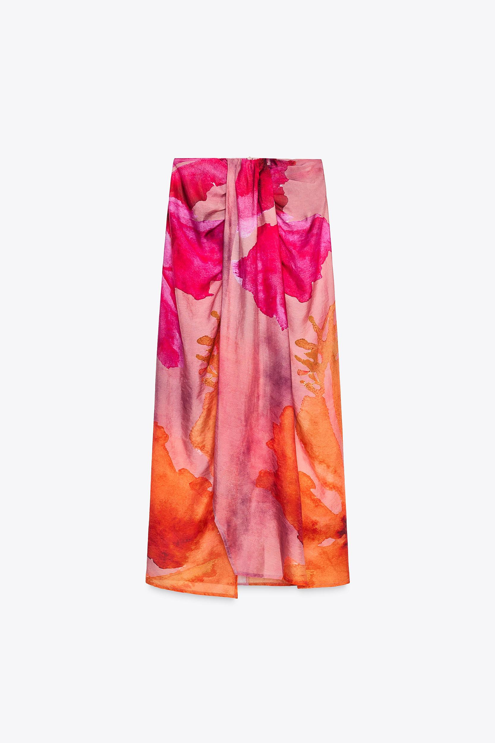 KNOTTED FLORAL PRINT SARONG Product Image