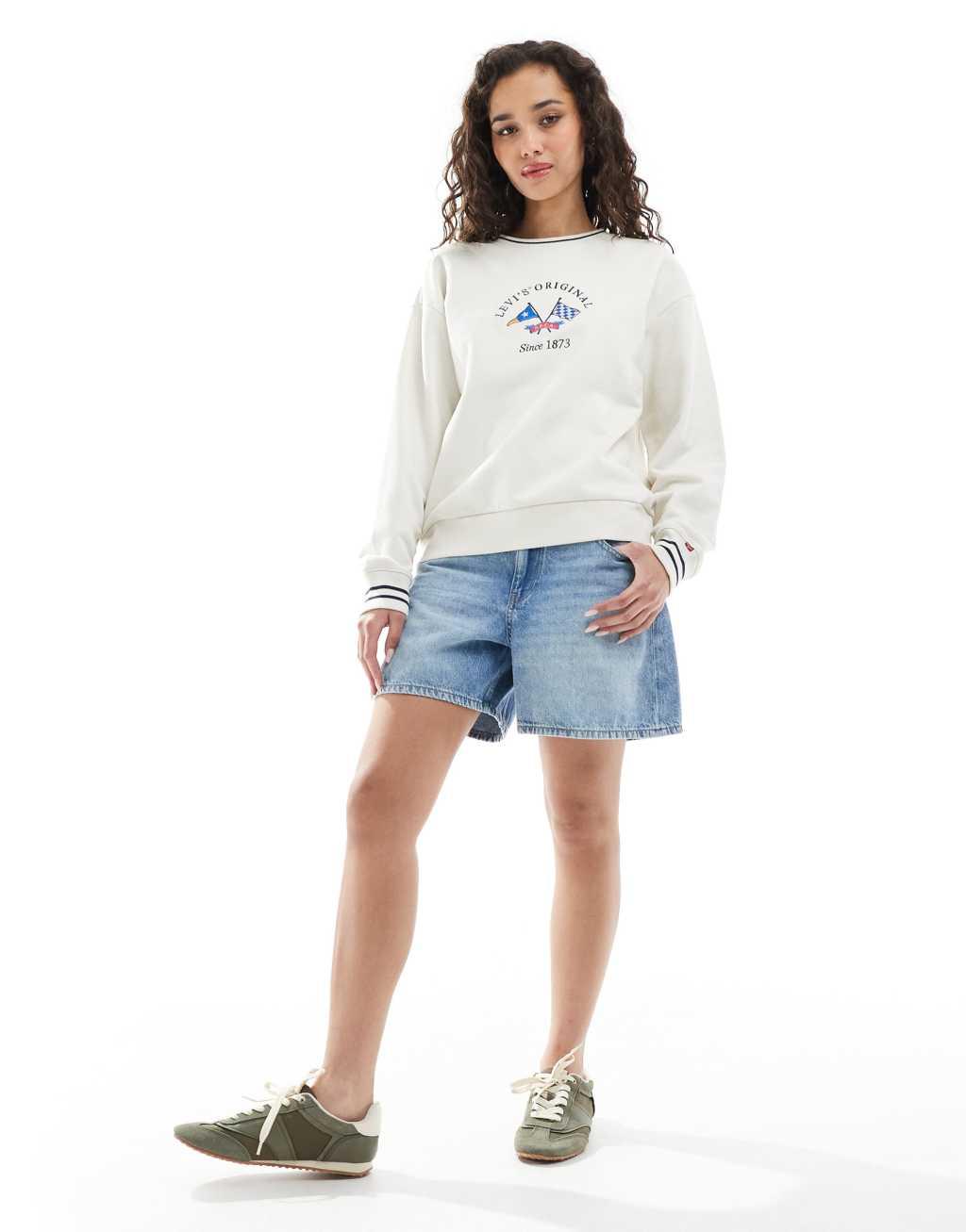 Levi's heritage logo tipped sweatshirt in cream Product Image