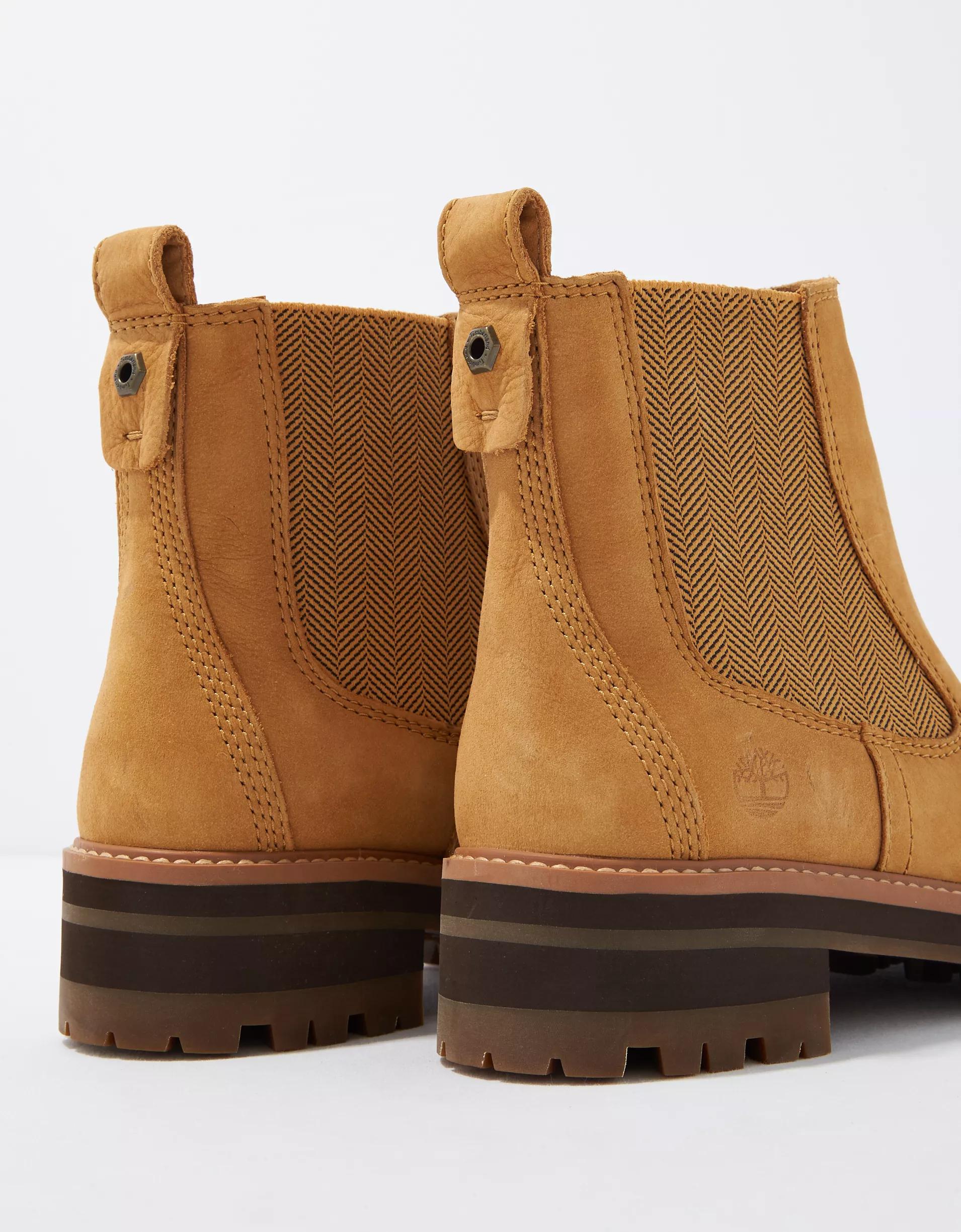 Timberland Women's Courmayeur Valley Chelsea Boot Product Image