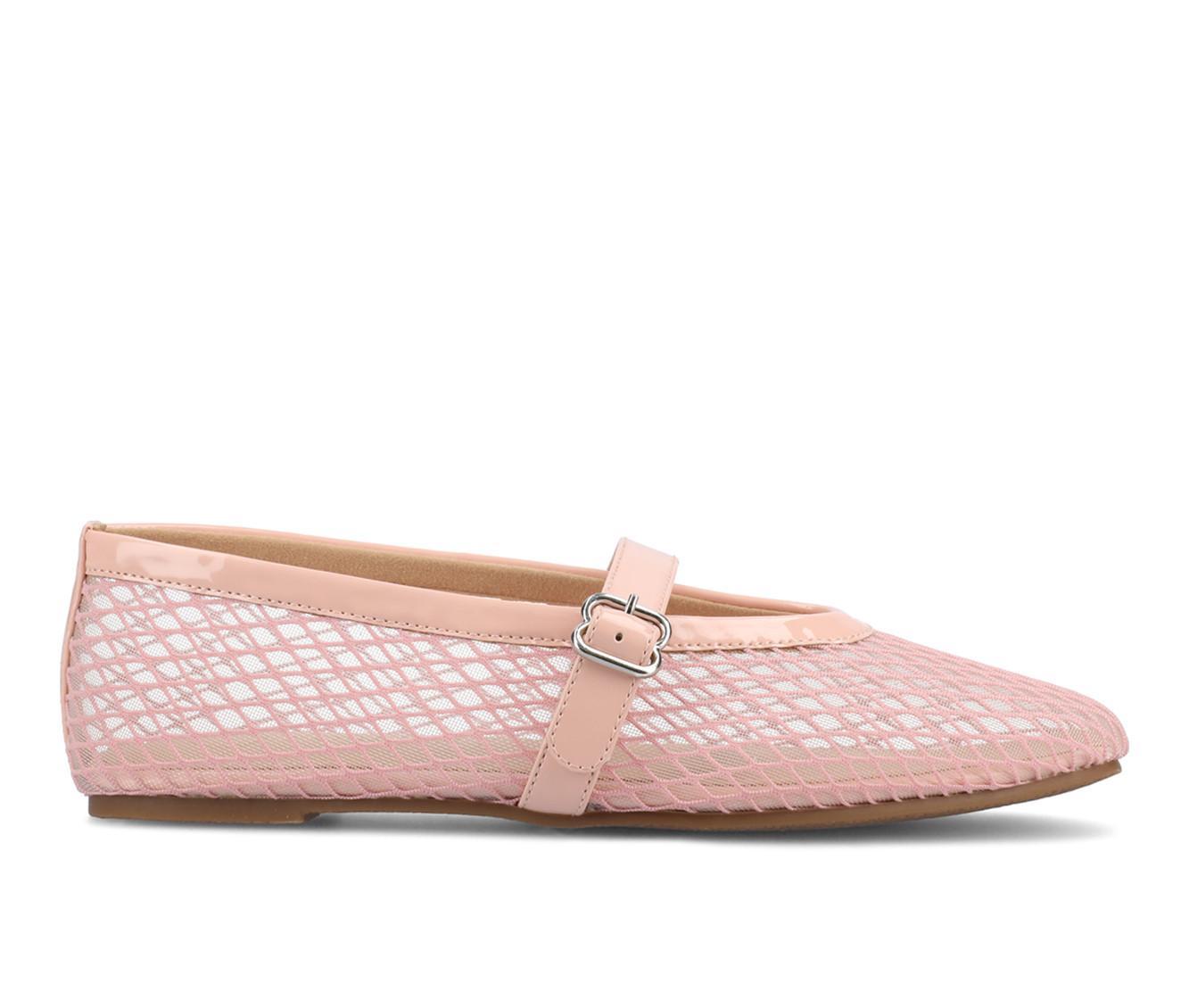 Women's Journee Collection Casha Flats Product Image