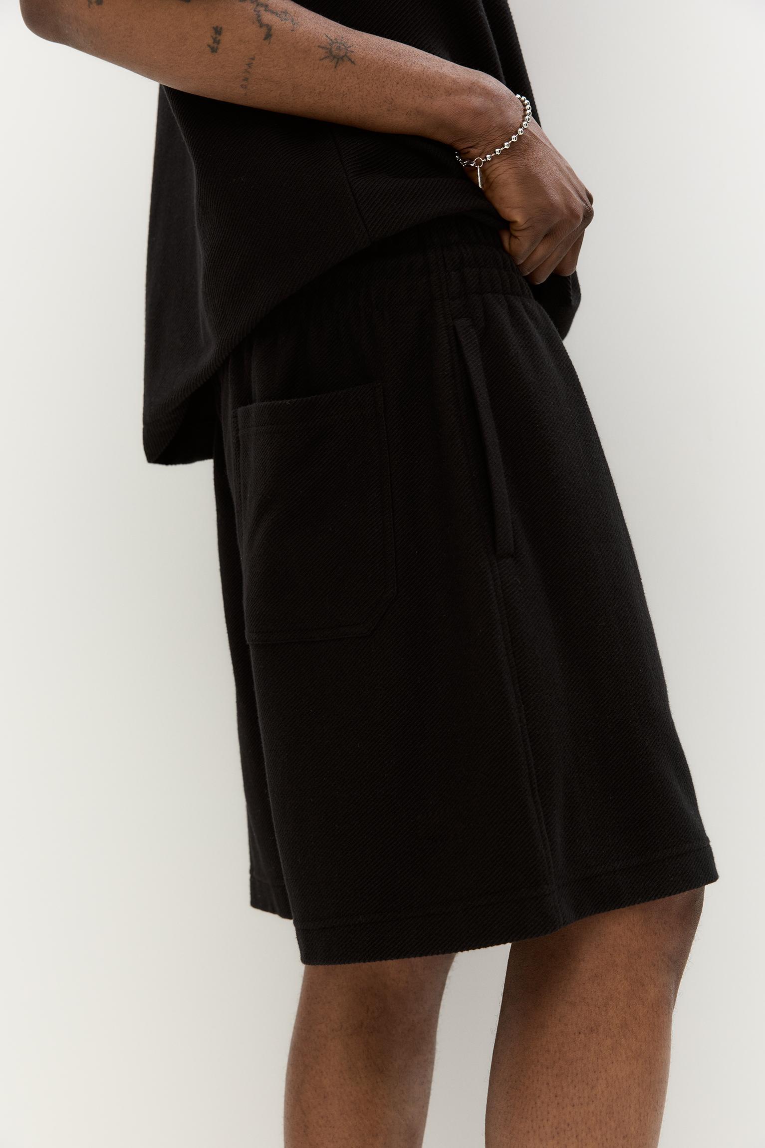 Diagonal textured Bermuda short sweatpants Product Image