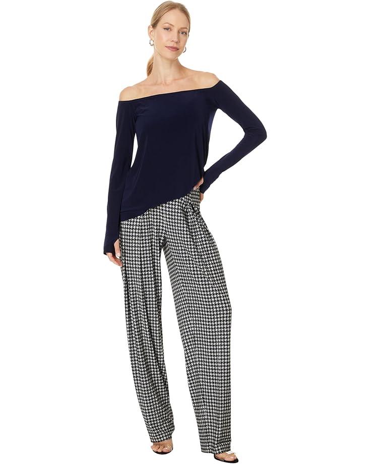 Soft 7 Sneaker Product Image