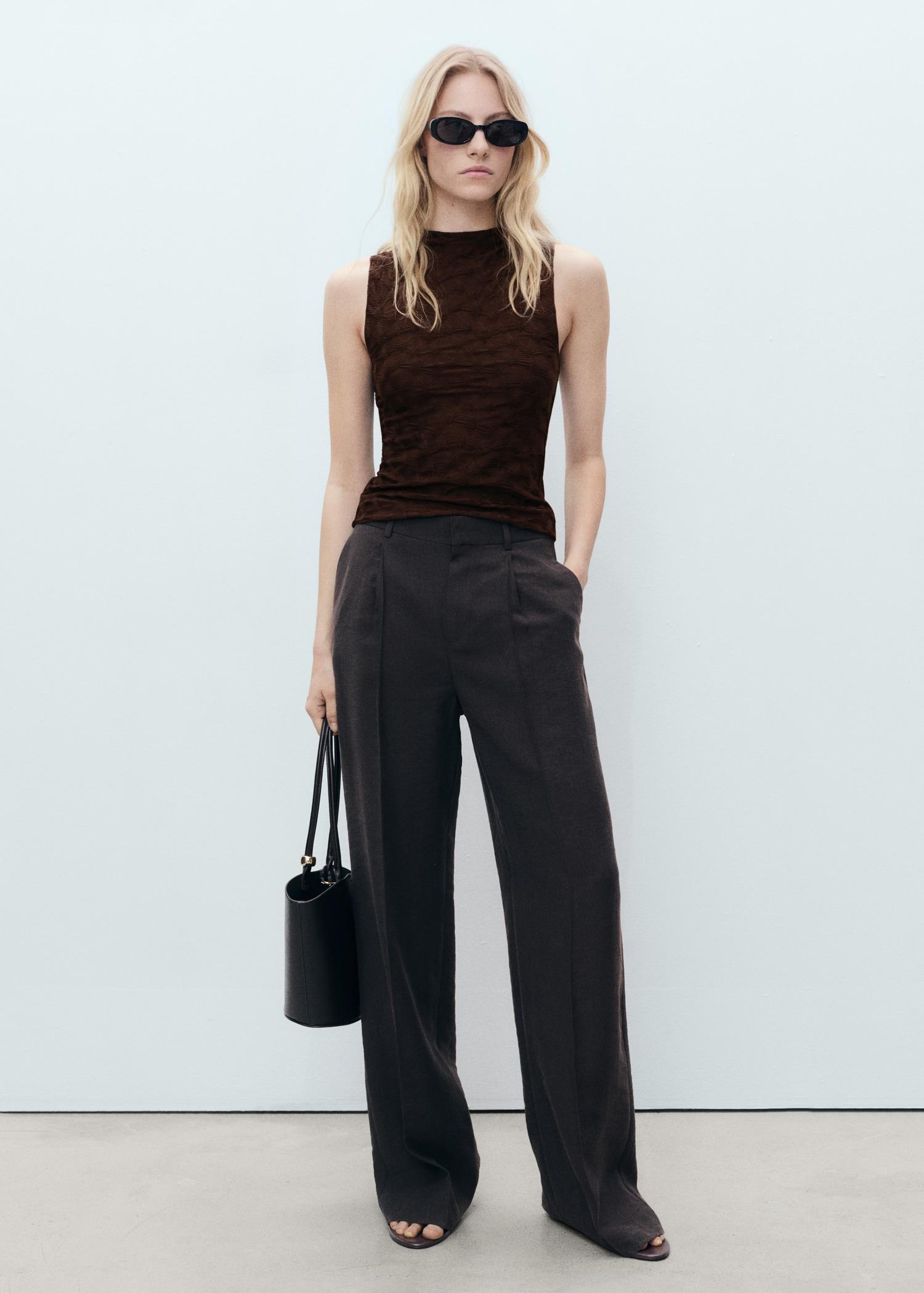 Fitted top with gathered shoulder - Women | MANGO USA Product Image