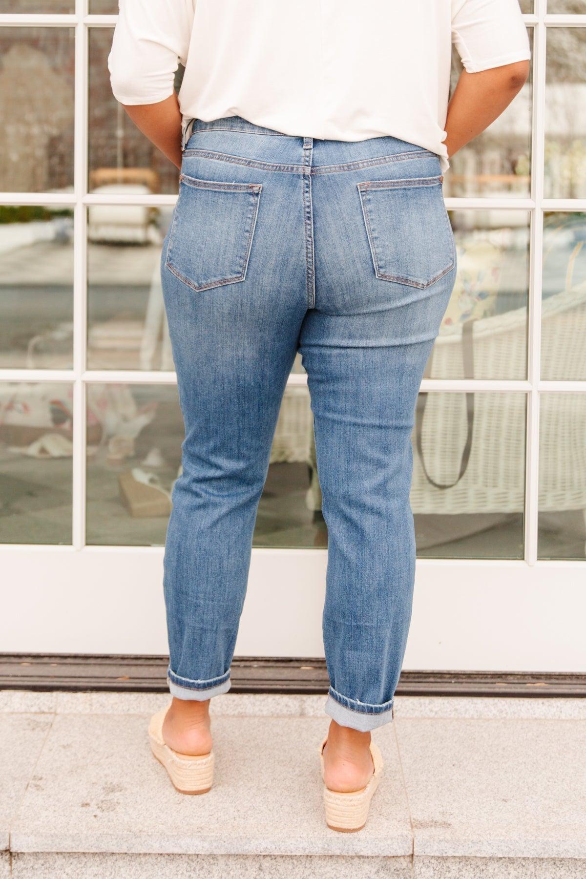High Waist Slim Fit Jeans (Online Exclusive) Product Image