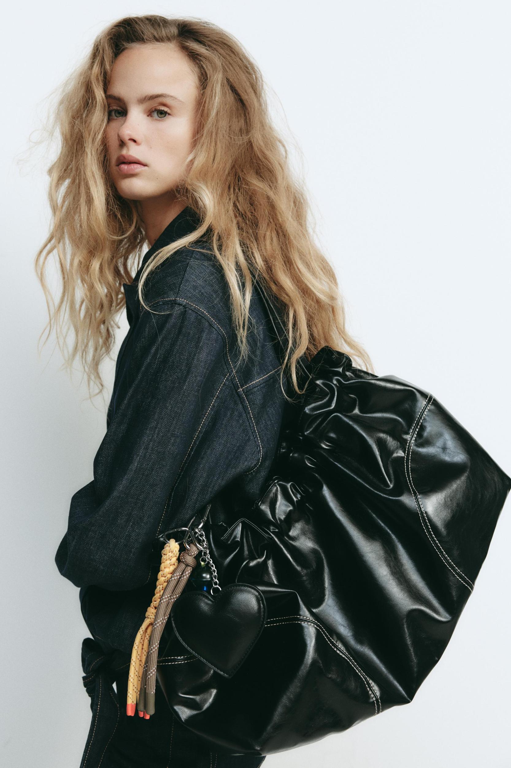 GATHERED CHARM SHOPPER Product Image