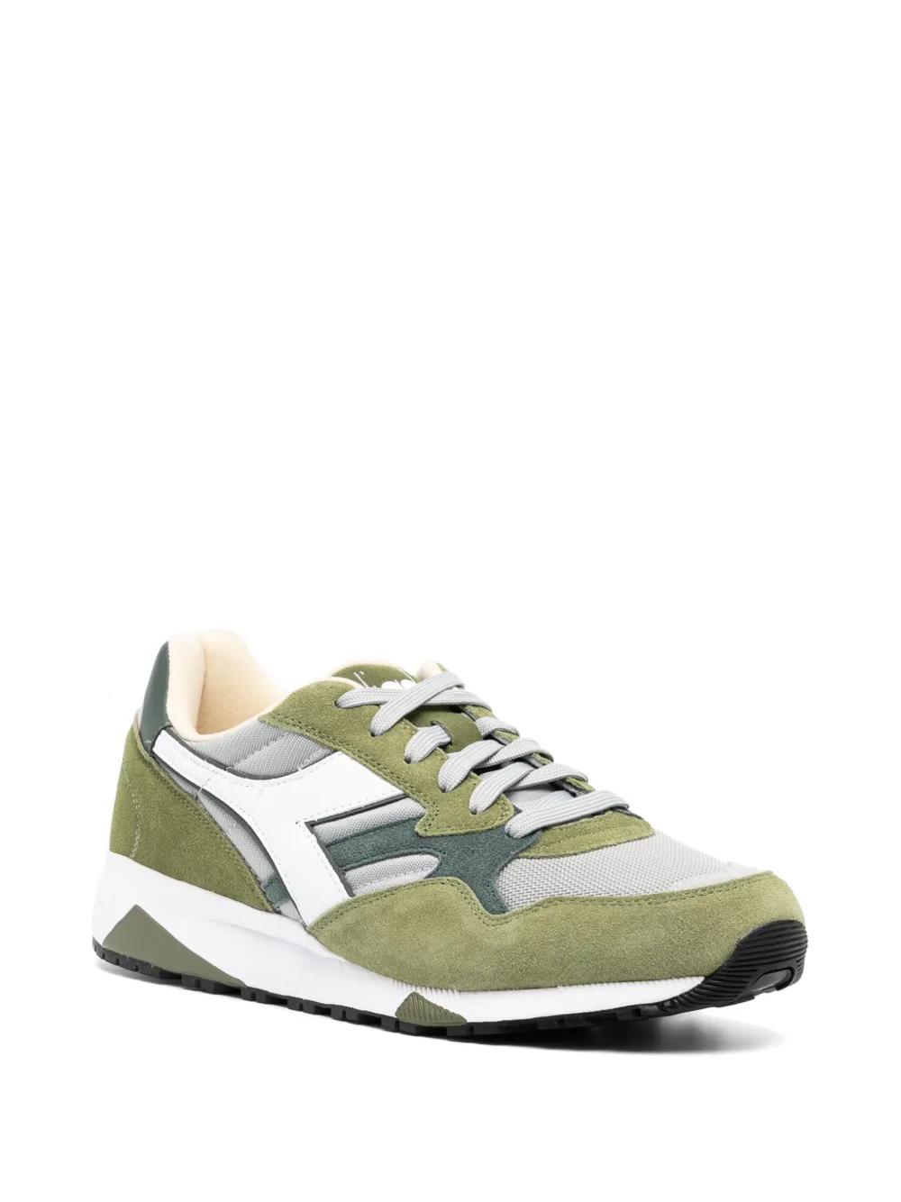 N902 sneakers Product Image