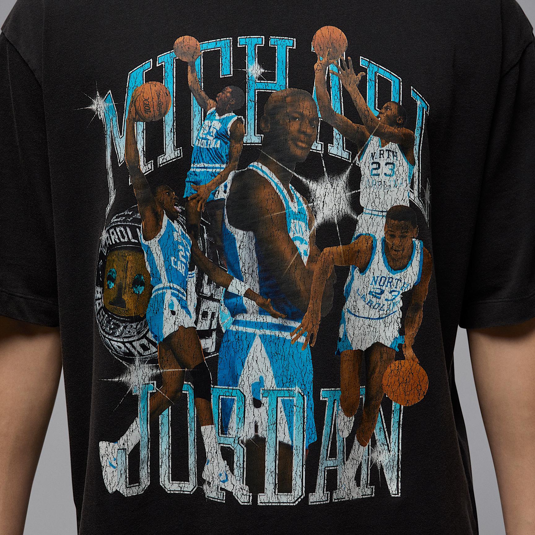 Men's Jordan Flight Essentials Graphic T-Shirt Product Image