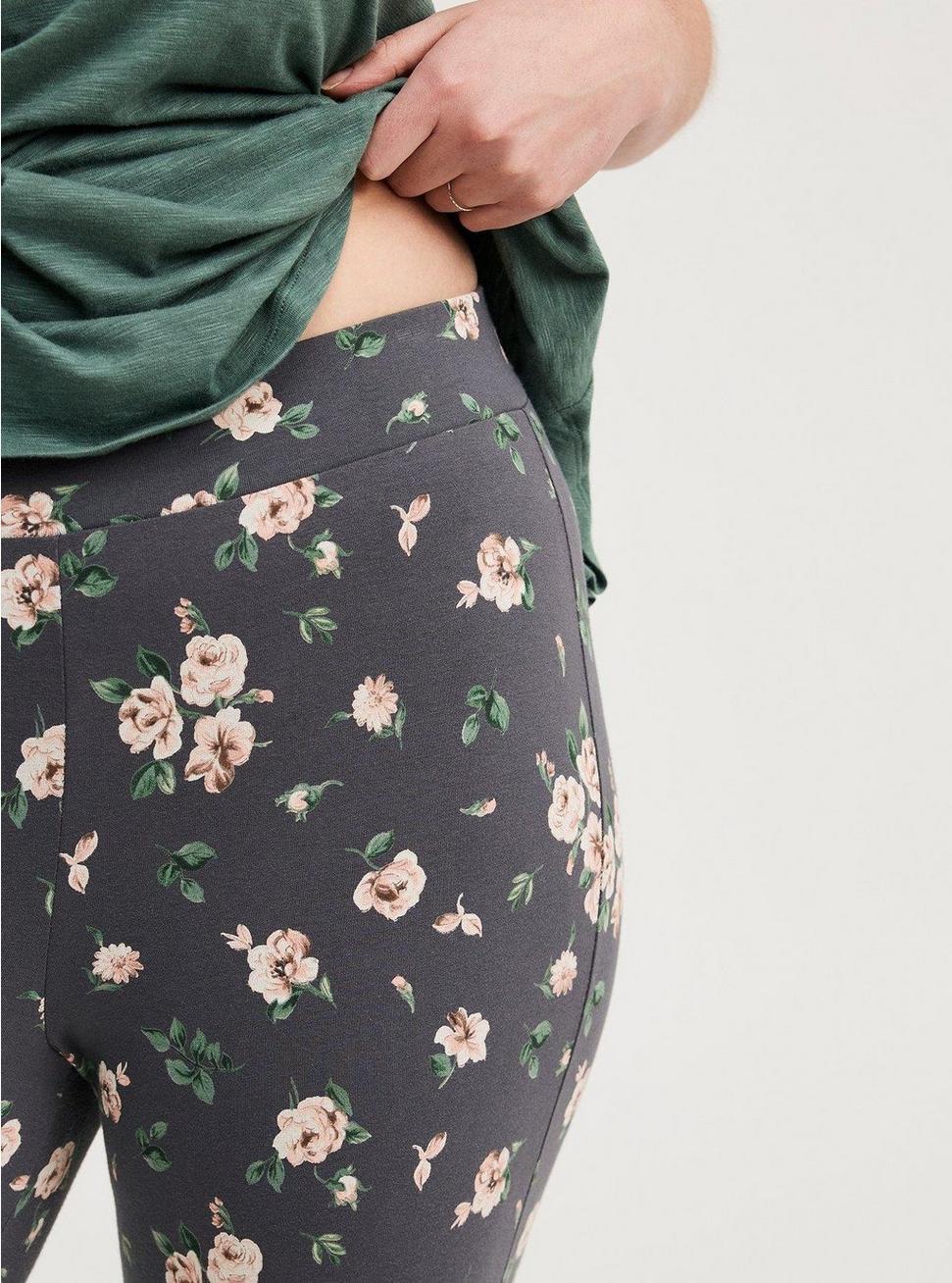 Capri Legging Product Image