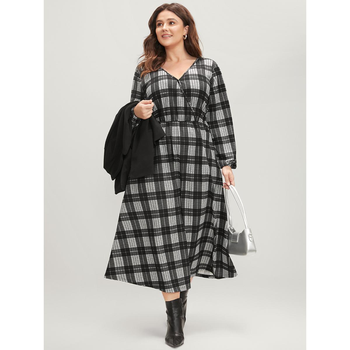 Plus Size Plaid Print Pocket Lantern Sleeve Surplice Neck Midi Dress Black Women Elegant Printed V-neck Long Sleeve Curvy Midi Dress BloomChic 28/5X Product Image