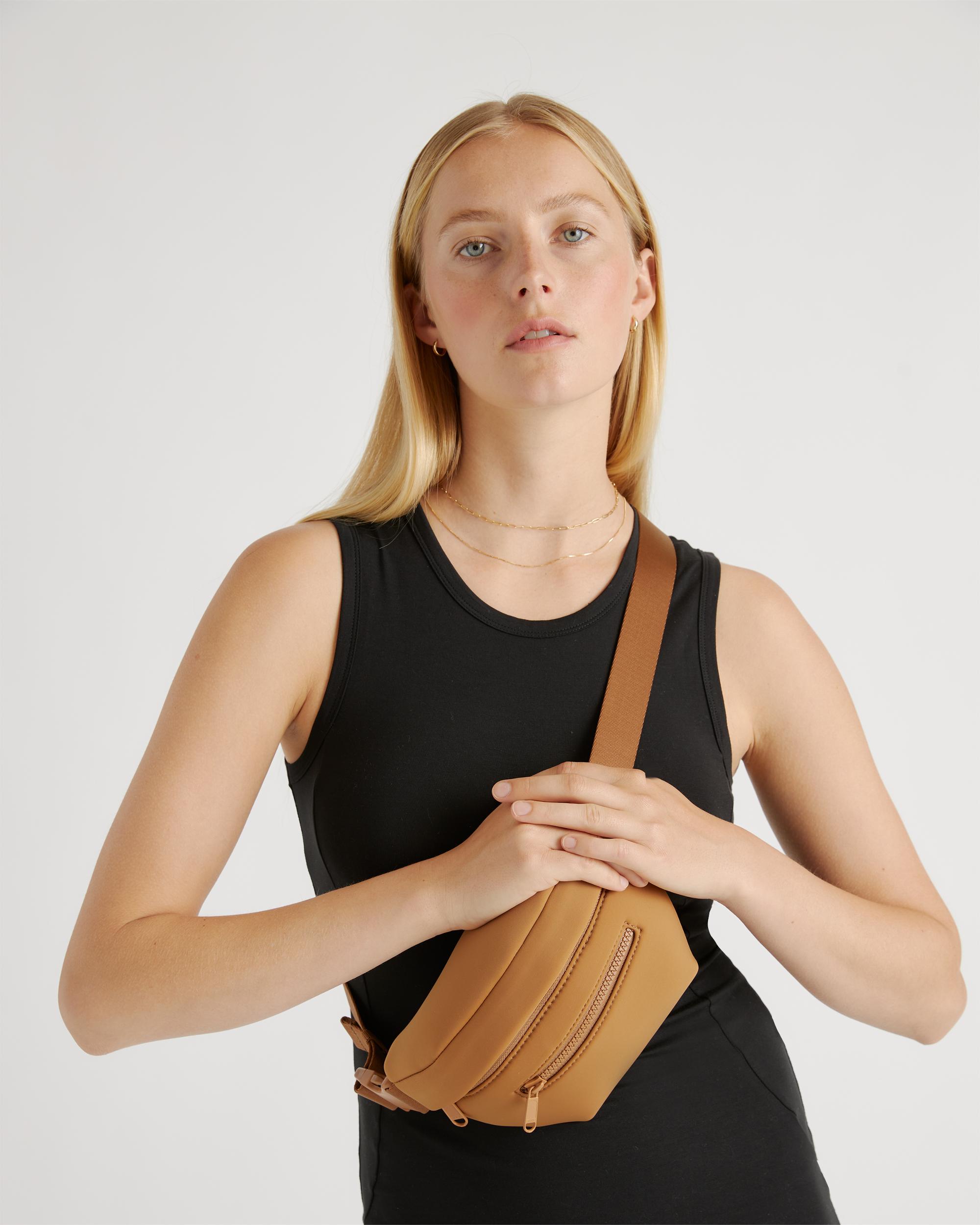 Quince | Women's All-Day Neoprene Belt Bag Product Image