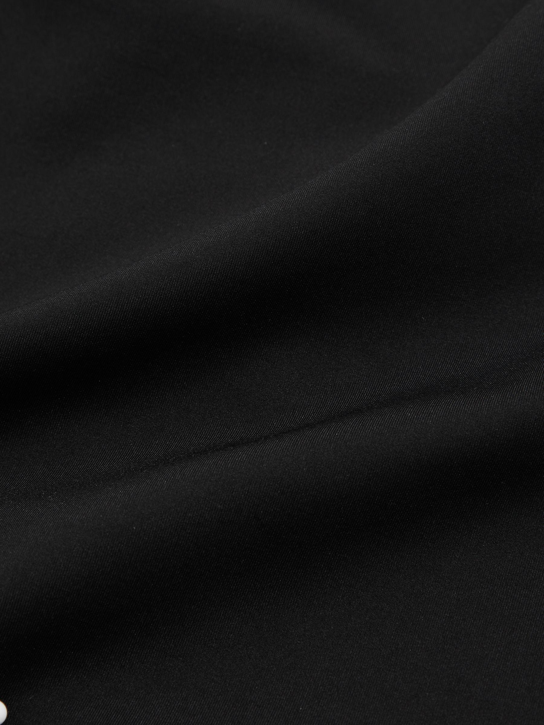Top in Black Product Image