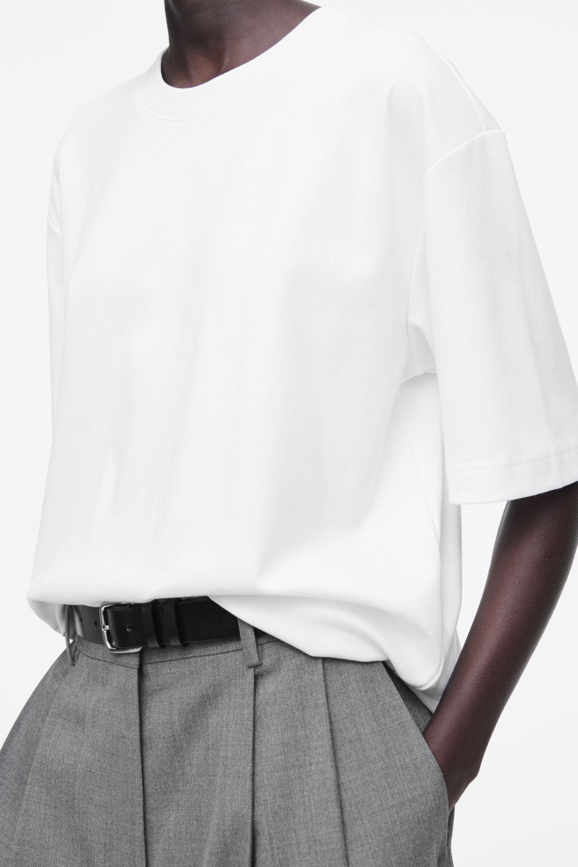 OVERSIZED COTTON T-SHIRT Product Image