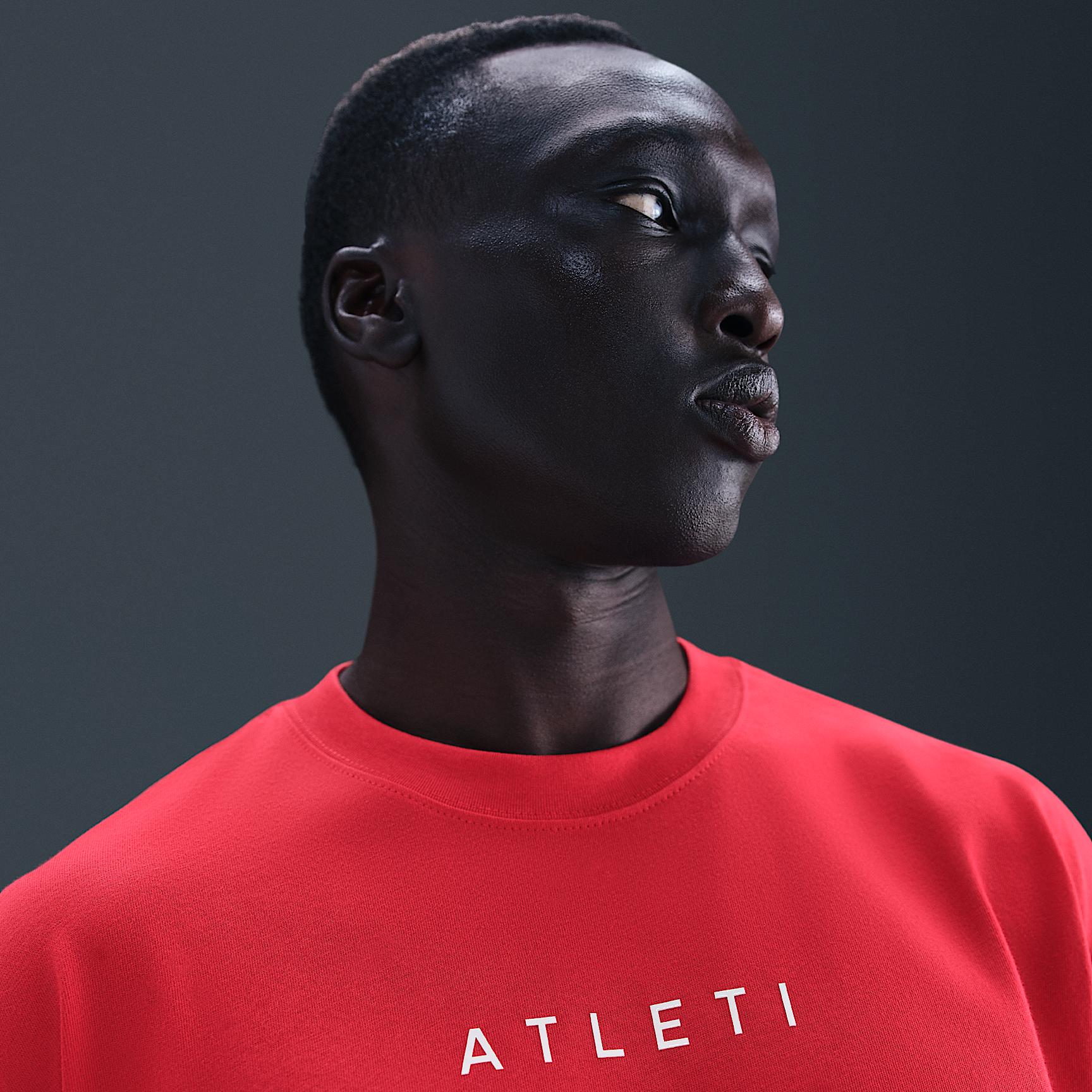 Atlético Madrid Men's Nike Total 90 Soccer T-Shirt Product Image