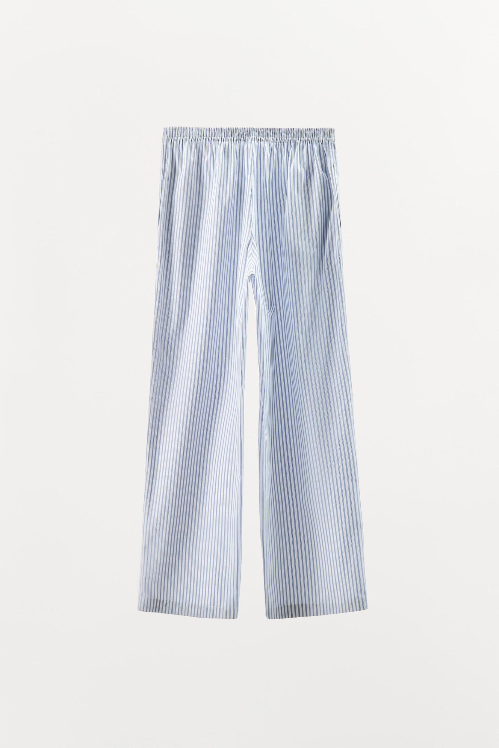 STRAPPY TOP WITH SEAMS Product Image