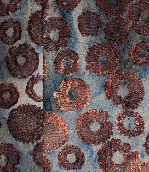 Leo & Nicole Plus Size Jacquard Print Crew Neck 3/4 Dolman Sleeve Top Product Image