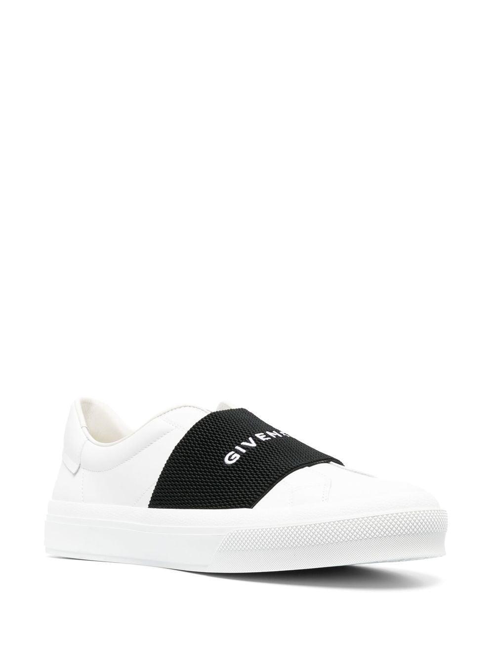 GIVENCHY Logo-embroidered Slip-on Leather Sneakers In White Black Product Image