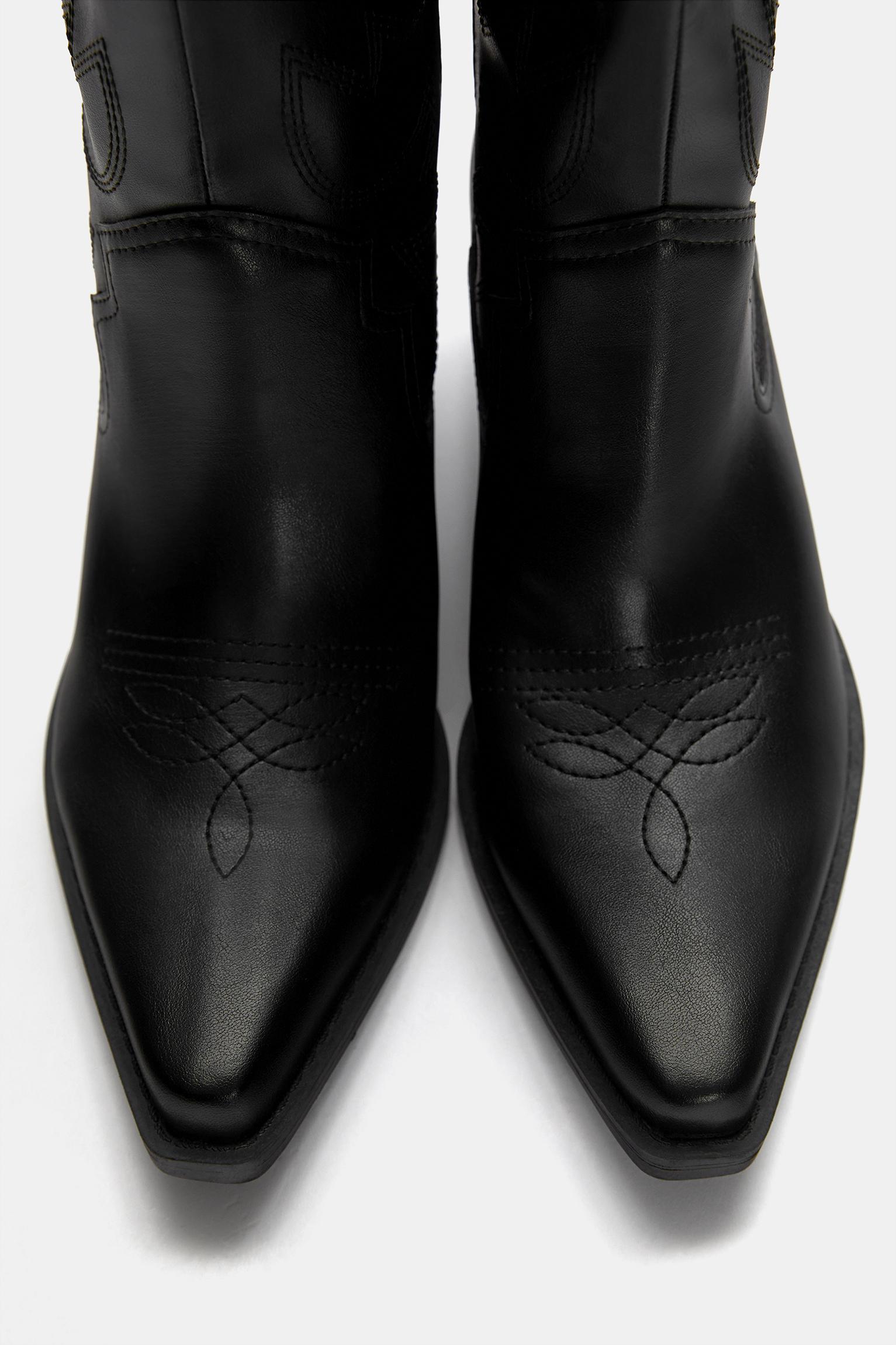 Cowboy boots Product Image