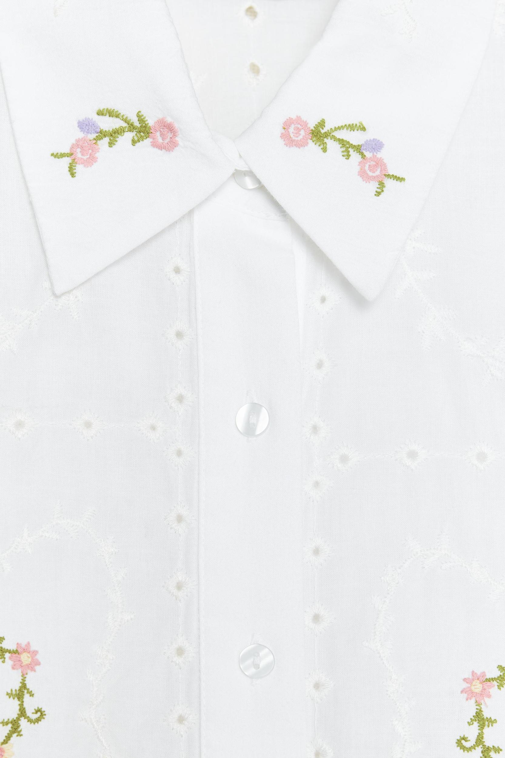 EMBROIDERED FLOWER SHIRT Product Image