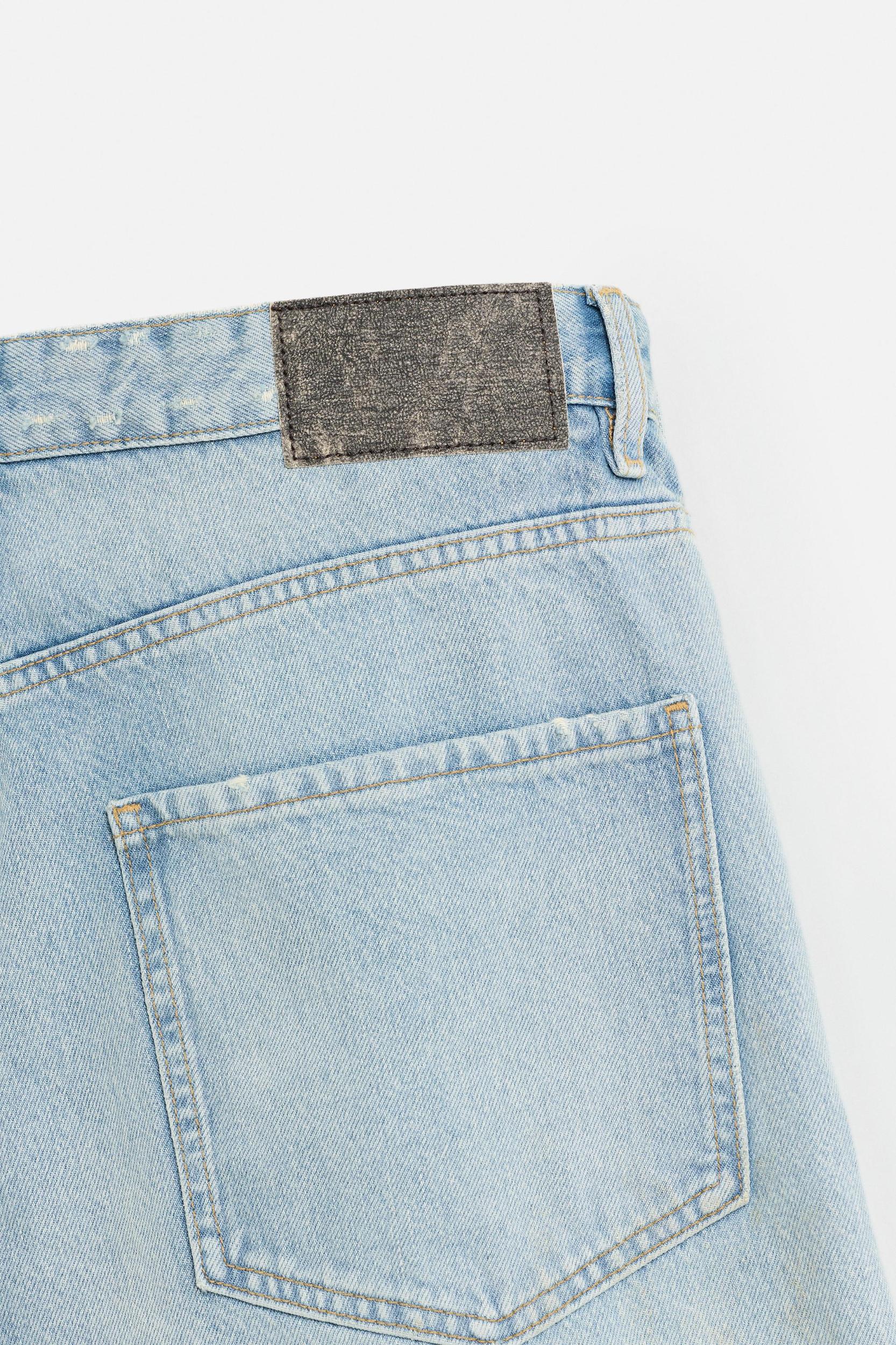 VINTAGE EFFECT BAGGY FIT DENIM SHORTS Product Image