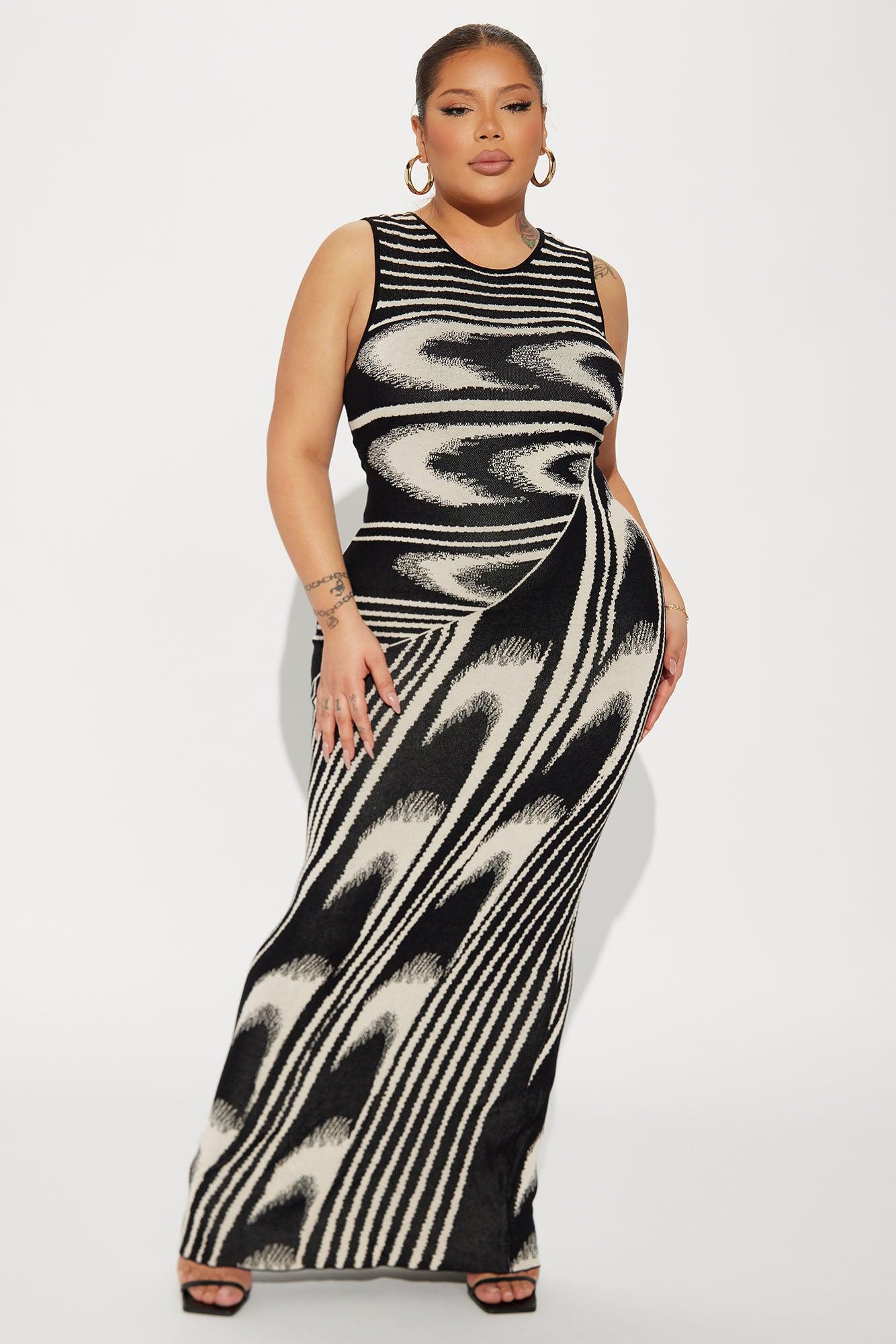 Kira Sweater Maxi Dress - Black/White Female Product Image