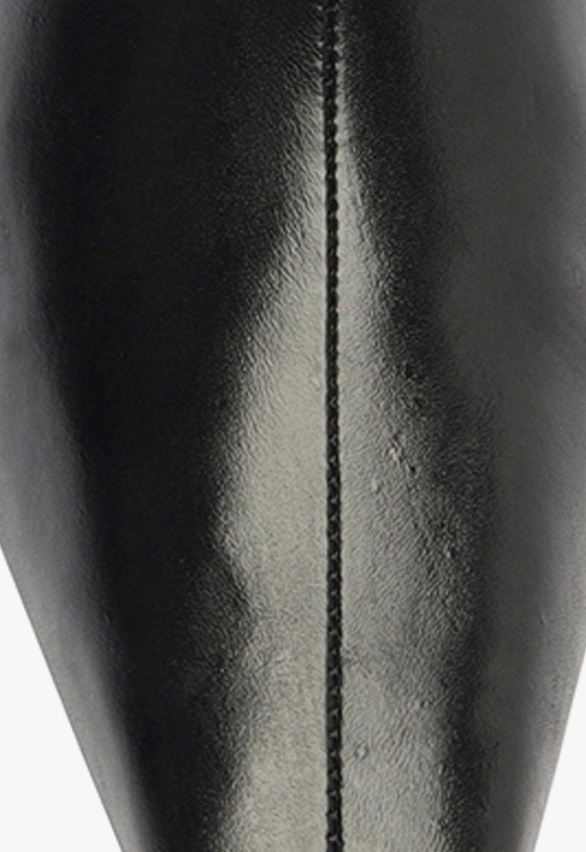 Dellia Up Boot Female Product Image