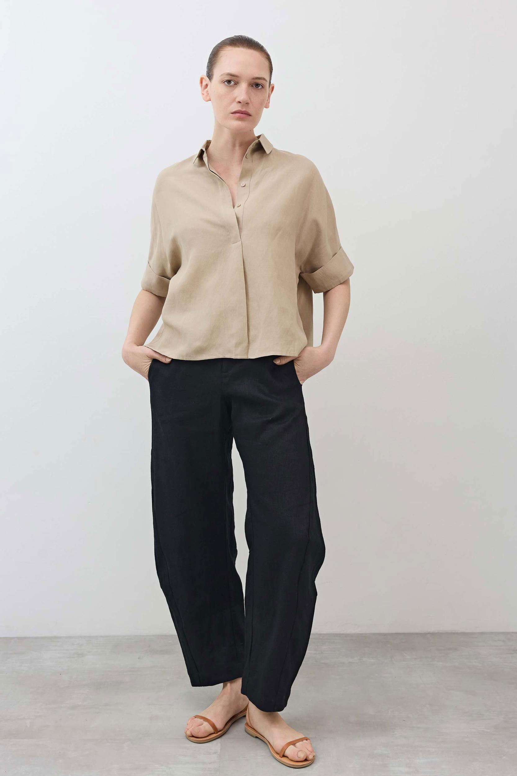 The Uptown Loose Linen Pants Product Image