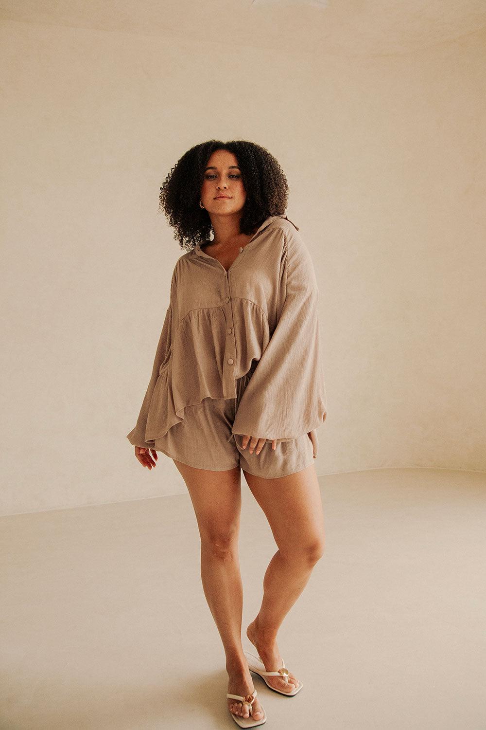 Huxley Shorts - Mushroom Product Image