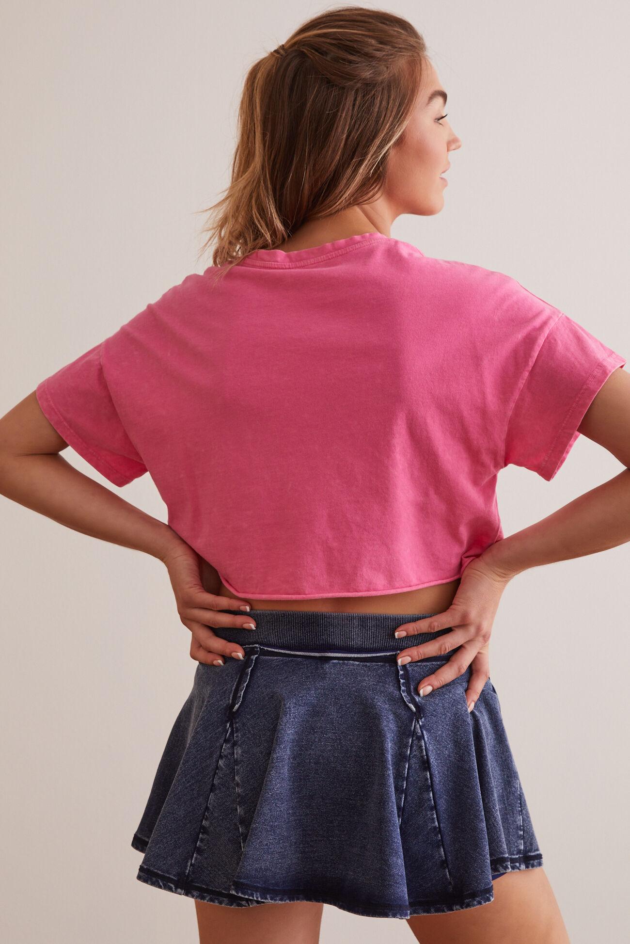 Ibiza Vacation Club Cropped Graphic Tee Product Image