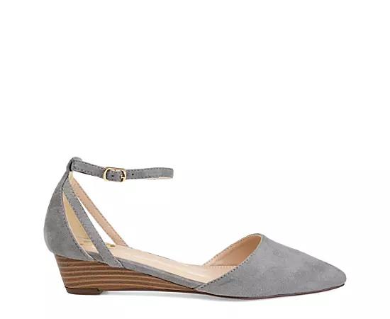 Journee Collection Womens Arkie Pump Product Image