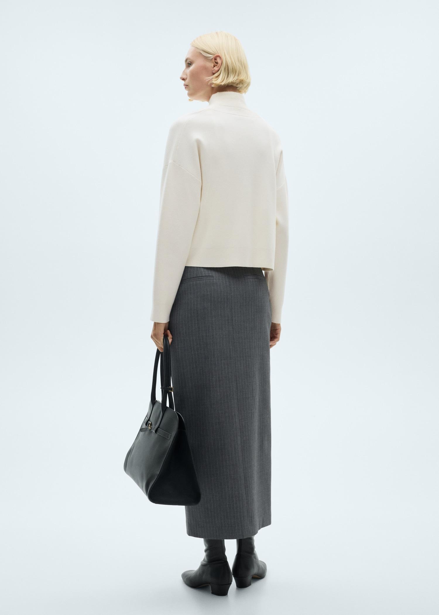 V-neck knitted cardigan - Women | MANGO USA Product Image