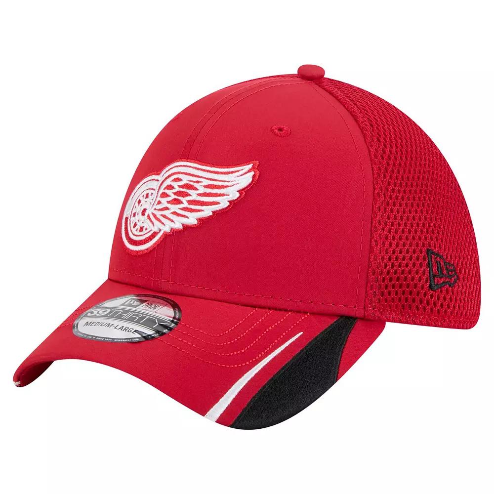 Men's New Era  Red Detroit Red Wings Linear Featherweight 39THIRTY Flex Hat, Size: Small/Medium Product Image