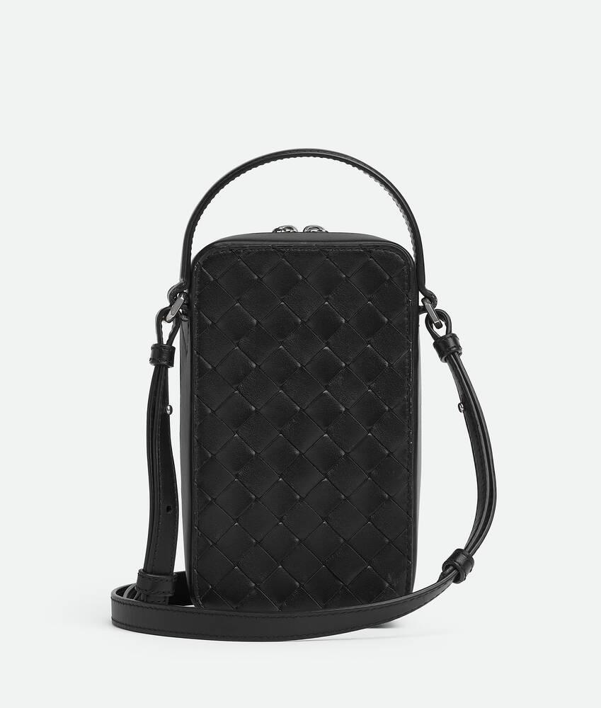 Men's Getaway Phone Pouch in Black Product Image